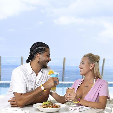 Temptation At The Tower Cancun Resort (Adults Only) Exteriör bild
