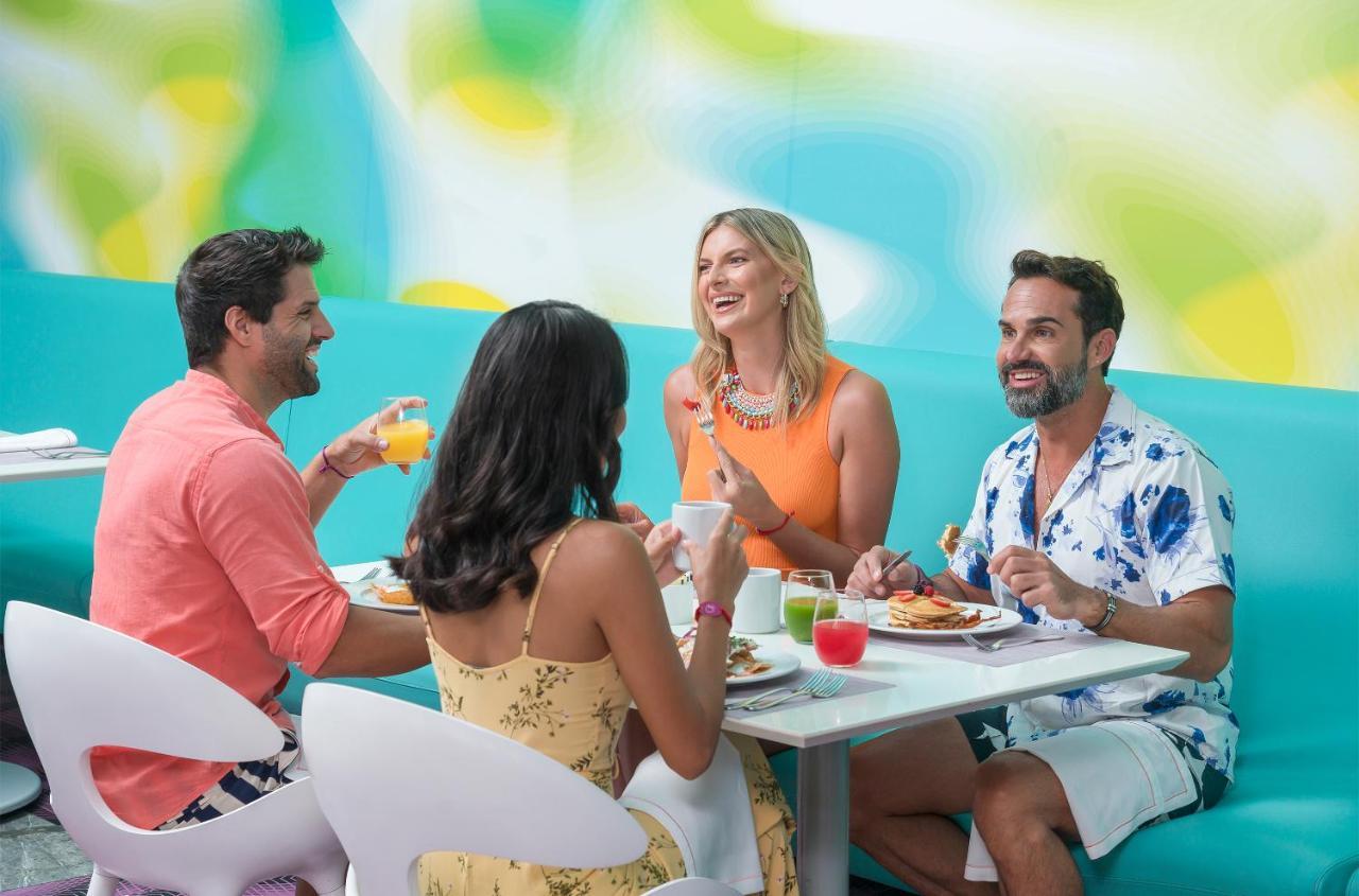 Temptation At The Tower Cancun Resort (Adults Only) Exteriör bild