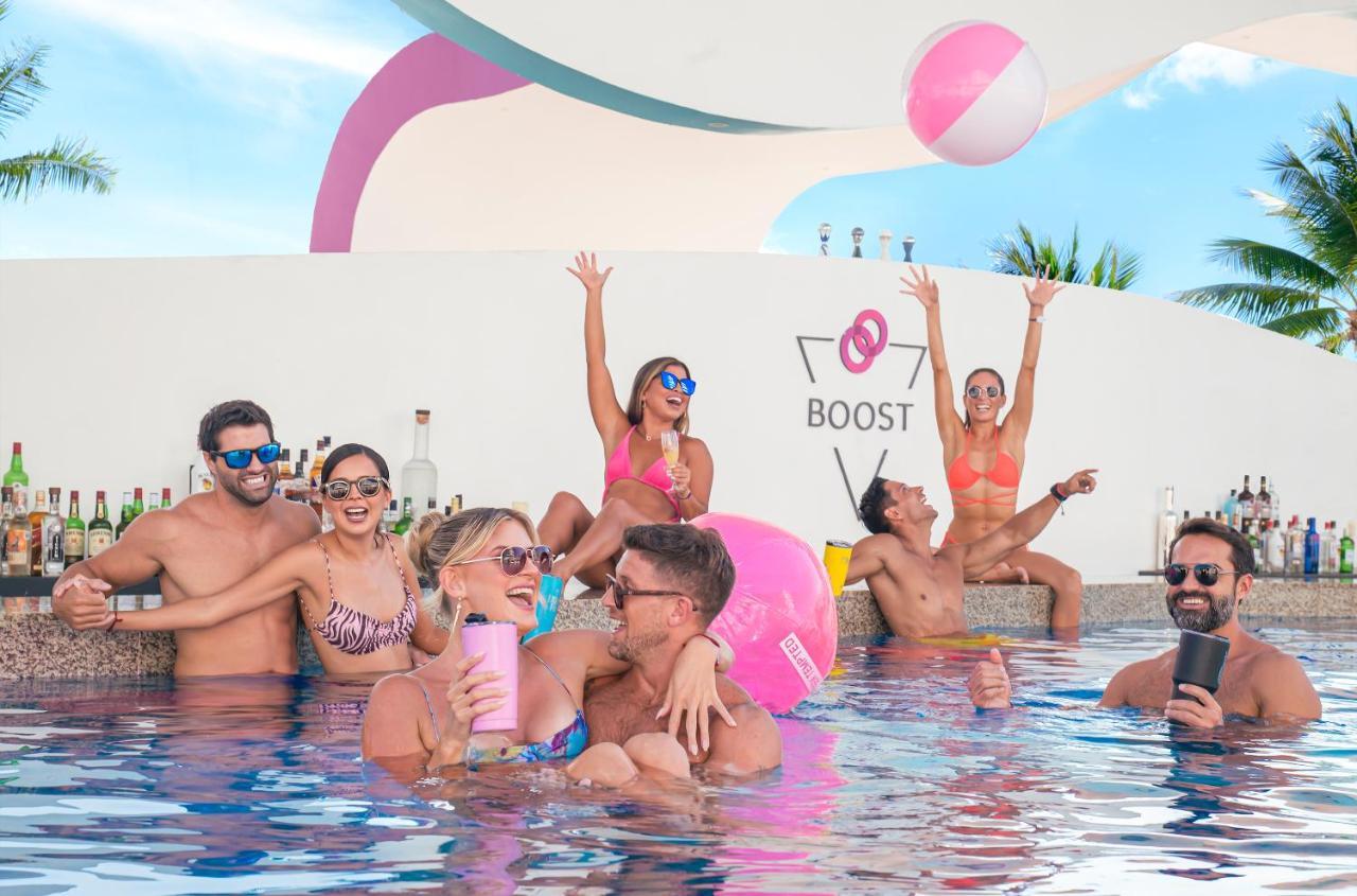 Temptation At The Tower Cancun Resort (Adults Only) Exteriör bild
