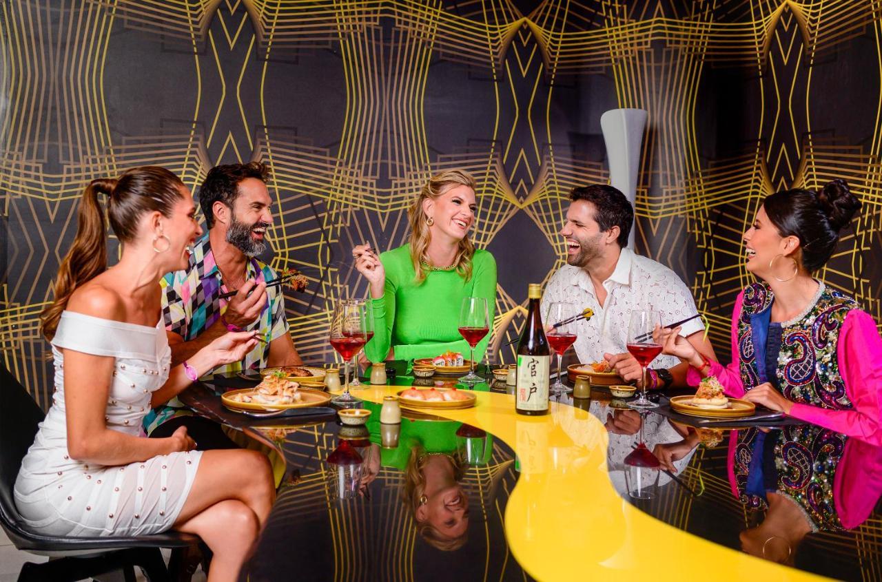 Temptation At The Tower Cancun Resort (Adults Only) Exteriör bild