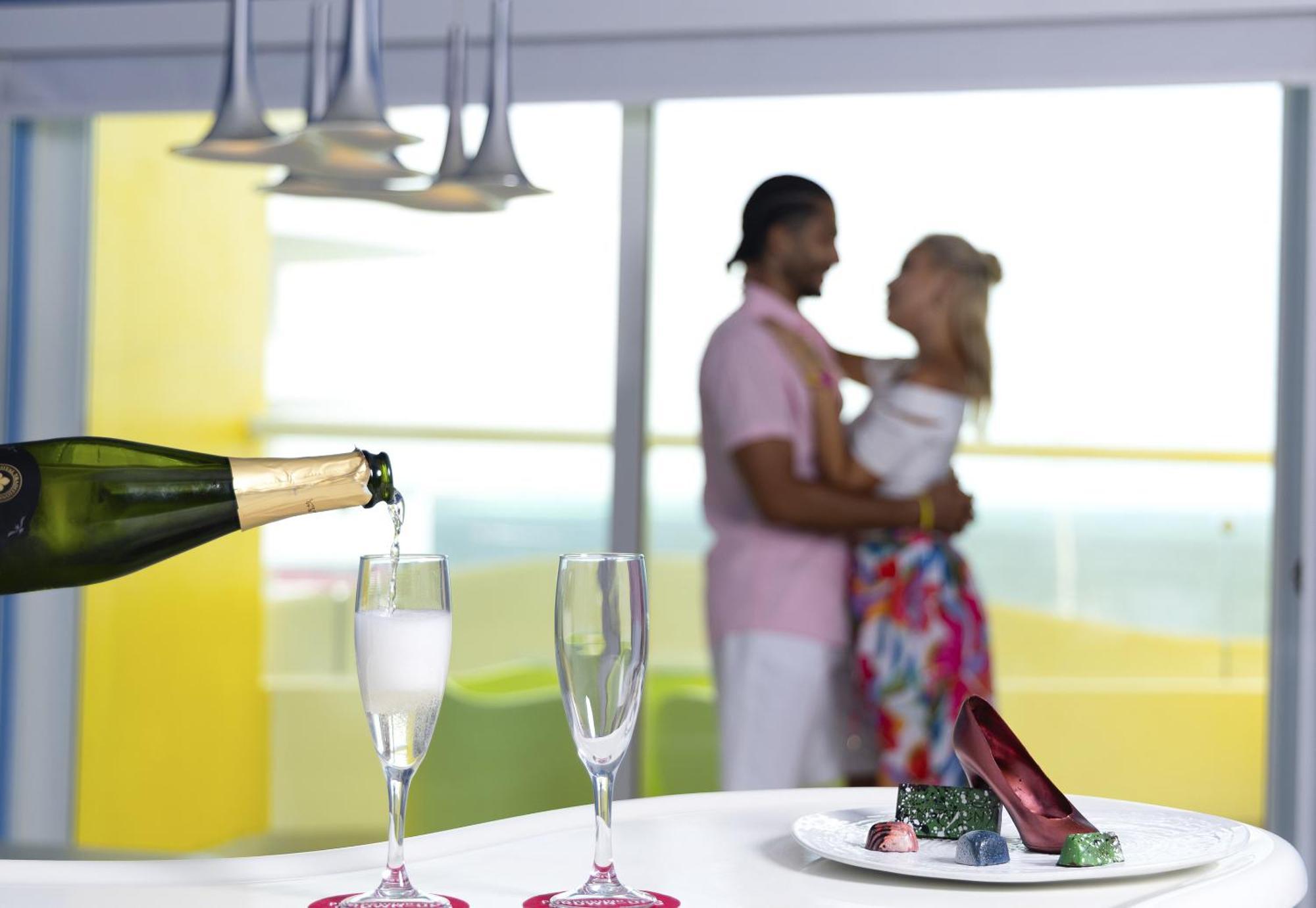 Temptation At The Tower Cancun Resort (Adults Only) Exteriör bild
