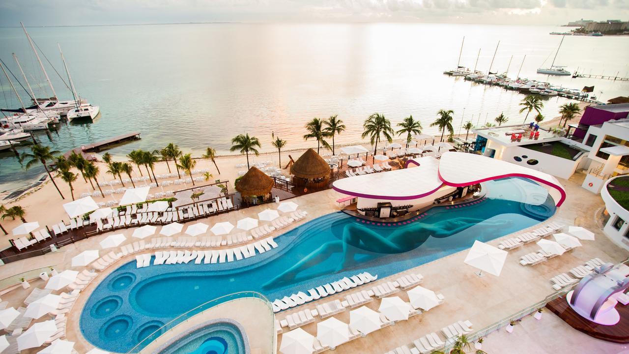 Temptation At The Tower Cancun Resort (Adults Only) Exteriör bild