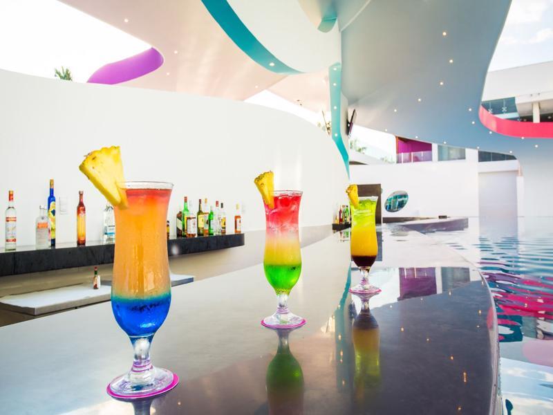 Temptation At The Tower Cancun Resort (Adults Only) Exteriör bild